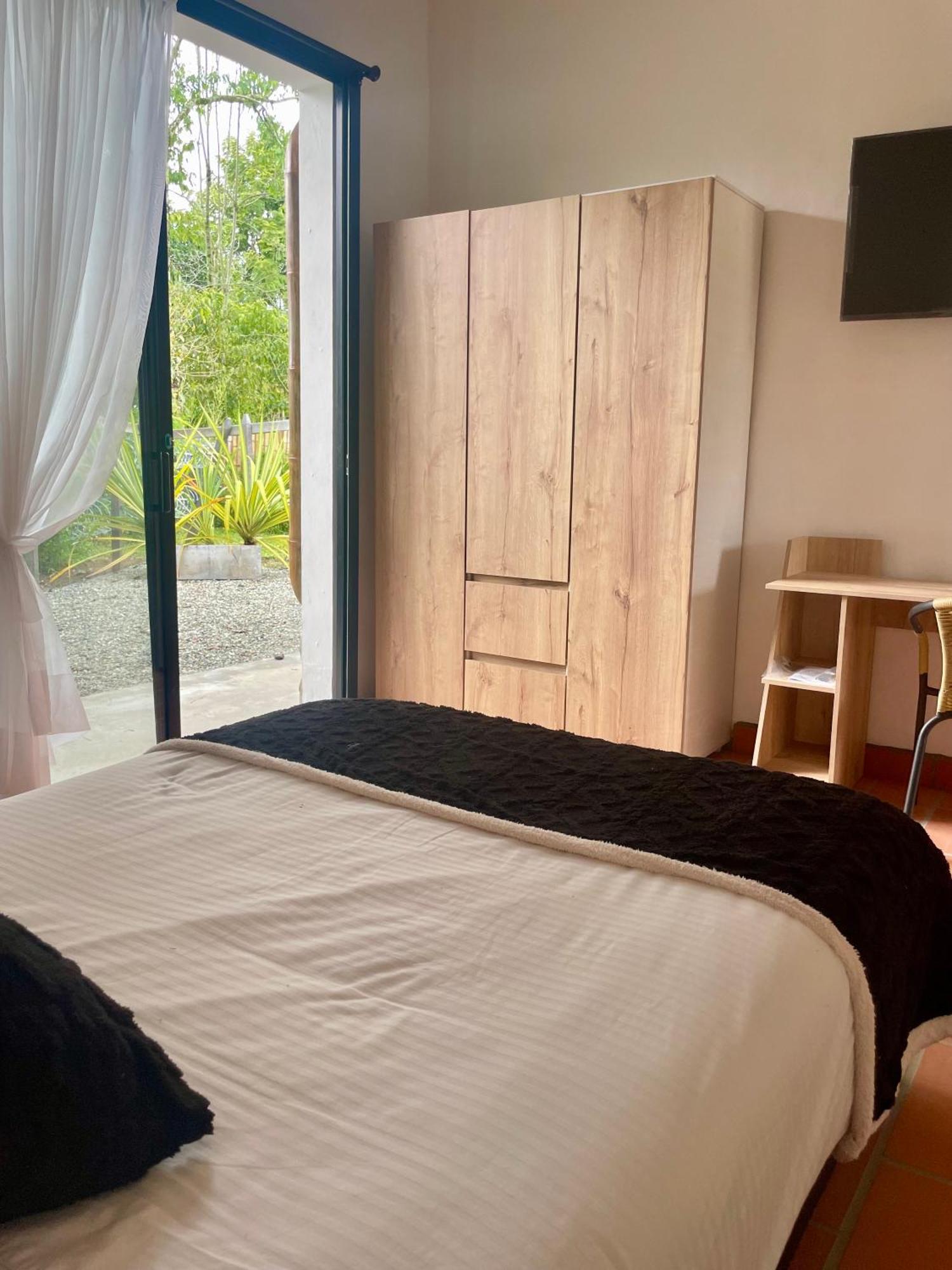 Ecohotel Alma Calarcá Esterno foto